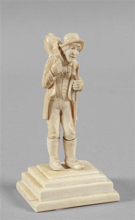 Contadino con gerla, scultura in avorio 