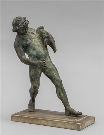 Fauno con otre, antica scultura in bronzo a 