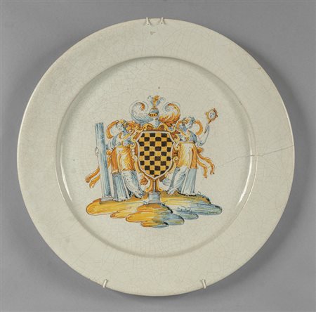 Grande piatto in ceramica bianca con al centro 