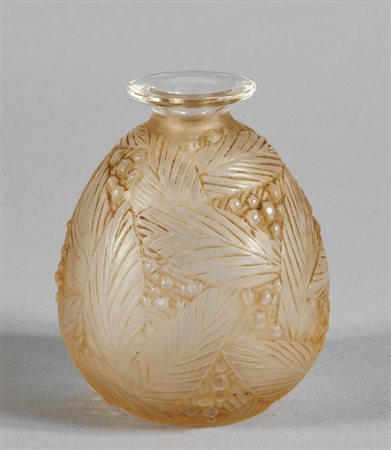 Vaso in vetro lavorato all'acido con foglie, f.to 
