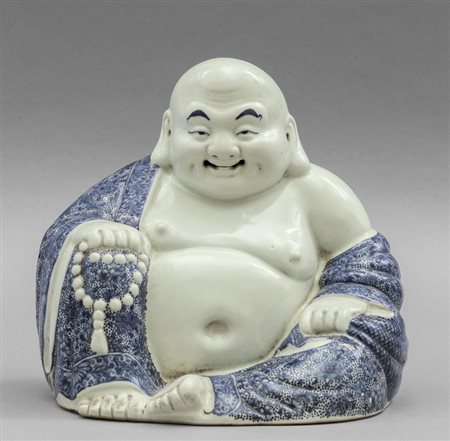 Buddha in porcellana bianca e blu<br>h.cm.22
