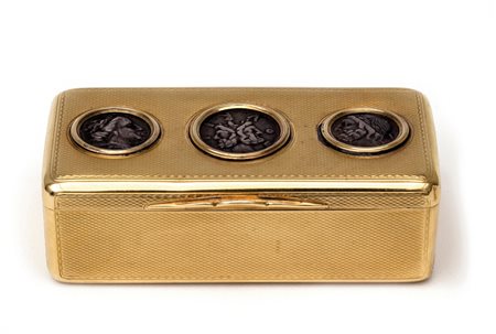 Scatola in oro giallo epoca '800, particolare 