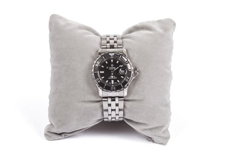 Orologio in acciaio marca Tudor misura donna 