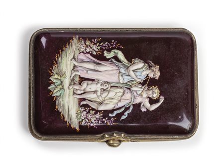 Piccola pochette epoca Liberty in argento e 