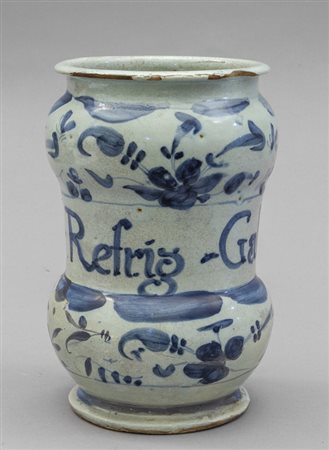 Albarello in ceramica, decorazione bianca  e blu 
