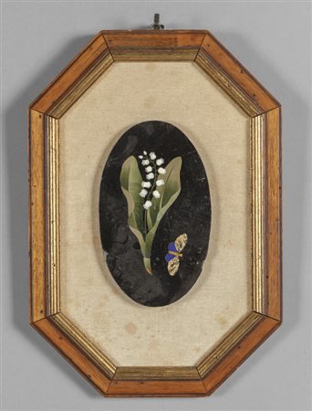 Commesso in pietre dure raffigurante farfalle e 