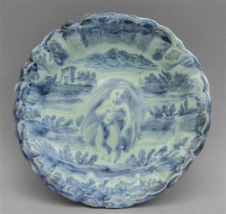 Alzata in maiolica bianca e blu con al centro 