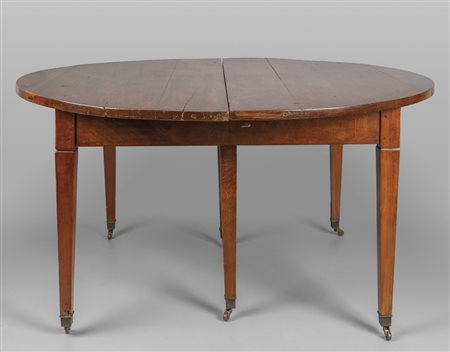 Tavolo Direttorio a sei gambe in noce 