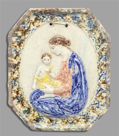 Placca di forma ottagonale in maiolica policroma 