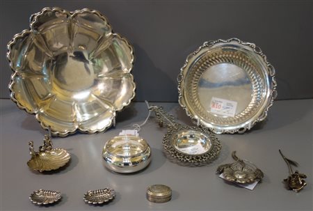 Vari oggetti in argento
