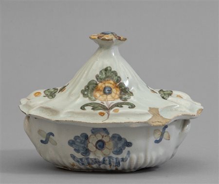 Piccola zuccheriera in maiolica, sec. XVIII 
