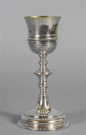Calice in argento, fusto a rocchetto, 