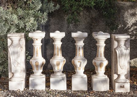 Due montanti (h.cm.59) e quattro elementi di 