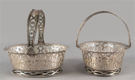 Coppia di piccoli cestini in 