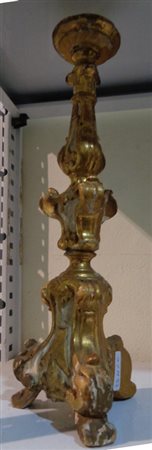 Candeliere Luigi XIV in legno intagliato, dorato 