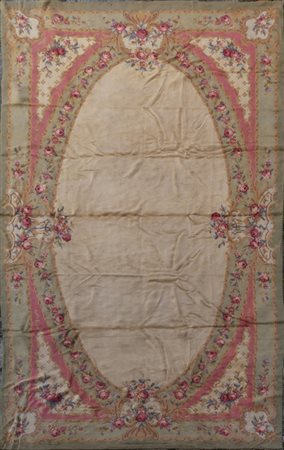 Tappeto francese a fondo chiaro<br>cm.610x327