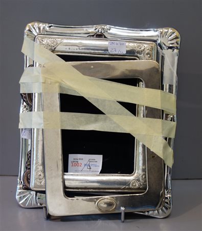 Quattro cornici diverse in argento