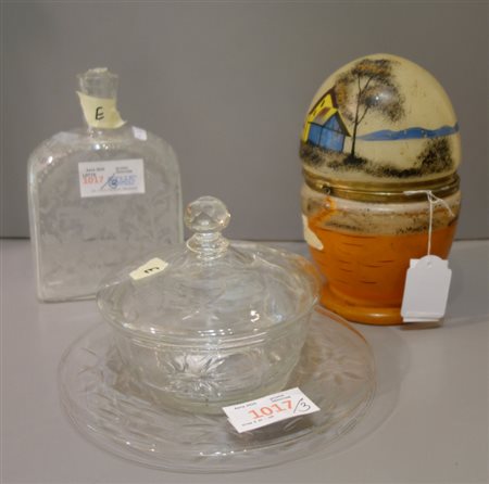 Vari oggetti in vetro