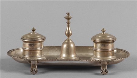 Calamaio in argento sec.XX<br>cm.27x16xh.12