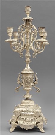 Grande candelabro a cinque luci in argento 