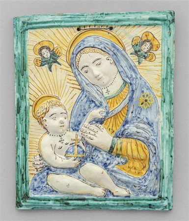 Placca in maiolica policroma raffigurante la 