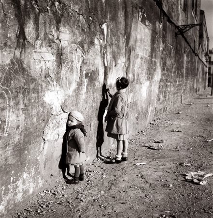 Robert Doisneau (1912-1994)  - La première maîtresse, 1935