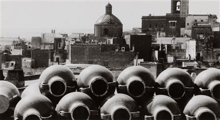 Federico Patellani (1911-1977)  - Senza titolo (Giare), years 1960/1970