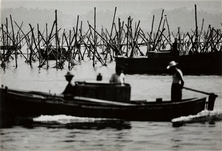 Federico Patellani (1911-1977)  - Vecchia Taranto, years 1970