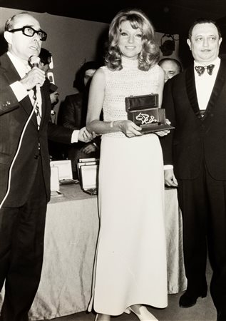 Anonimo - Sylva Koscina, Lello Bersani e l'Onorevole Righetti, years 1970
