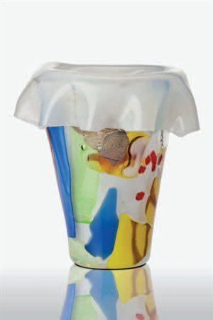 Mario Bellini VASO, 1992 - 1993 Prodotto da Venini. In vetro multicolore con...