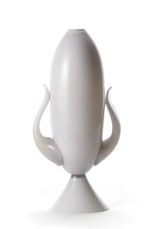 Fratelli Toso (Attribuito)
Vaso biansato con corpo fusiforme in vetro incamiciat