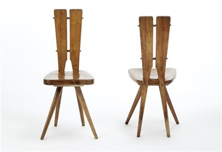 Carlo Mollino Coppia di sedie modello "Cervinia". Esecuzione Ettore Canali, Bres