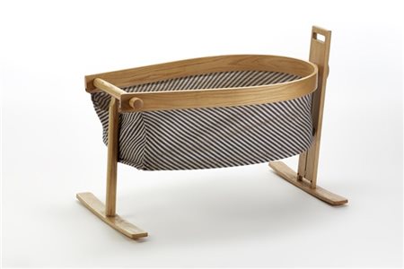 Gigi Sabadin Culla modello "Ninine". Produzione Stilwood, 1961. Struttura a form