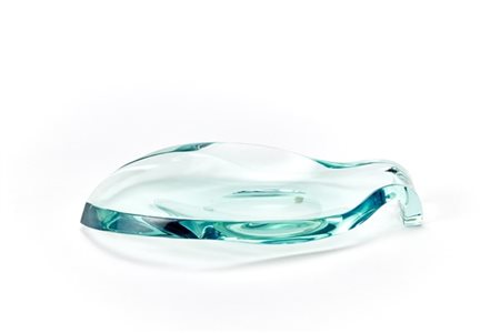 Giorgio Berlini Portaoggetti in cristallo di forte spessore a forma di foglia. I