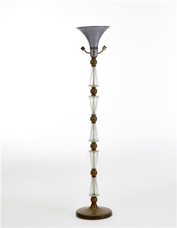 Manifattura di Murano Lampada da terra con base in ottone e fusto formato da con