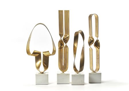Lino Sabattini Quattro sculture a nastro. Bregnano, anni '80. Ottone inflesso, b
