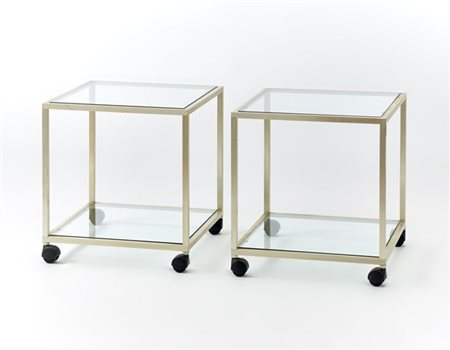 Lino Sabattini Coppia di carrelli/comodini a due ripiani. Bregnano, anni '80. St