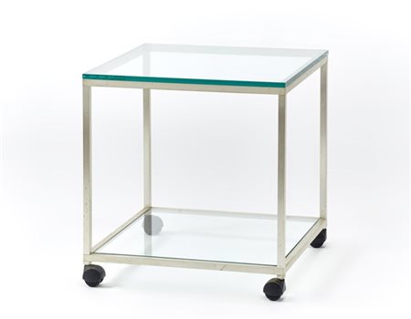 Lino Sabattini Carrello/comodino a due ripiani. Bregnano, anni '80. Struttura in