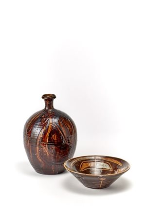 Rolando Hettner Lotto composto da un vaso a collo stretto e una ciotola dipinta