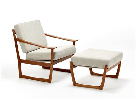 Peter Hvidt (1916-1986) e Orla Mølgaard-Nielsen (1907-1993) Poltrona con poggiap
