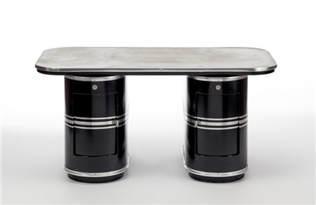 Mauser Werke Scrivania ispirata ai mobili metallici Bauhaus. Waldeck, Germania,