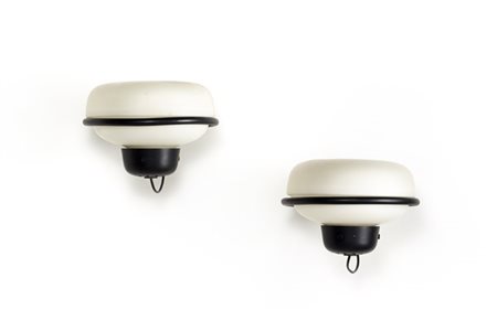 Gino Sarfatti Coppia di lampade da parete modello "228/e". Produzione Arteluce,