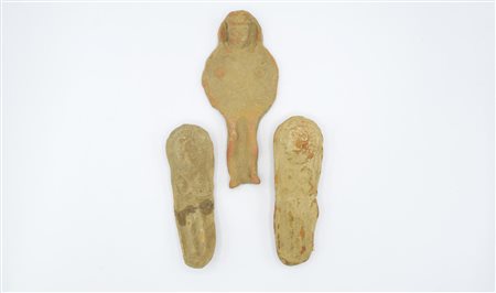 TRE STATUETTE DATAZIONE: I millennio a. C. MATERIA E TECNICA: argilla...
