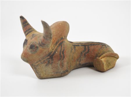 ZEBU' DATAZIONE: III-II millennio a. C. MATERIA E TECNICA: argilla depurata...