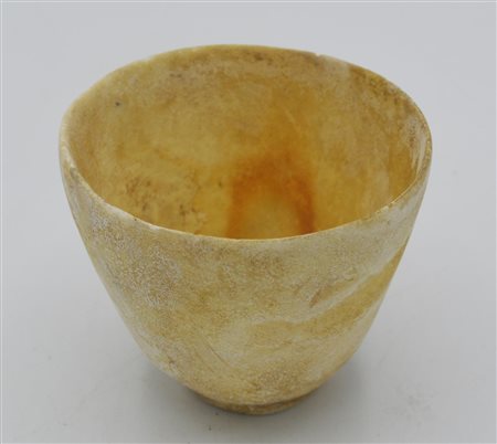 COPPETTA DATAZIONE: Epoca Tarda 716-30 a. C. MATERIA E TECNICA: alabastro...