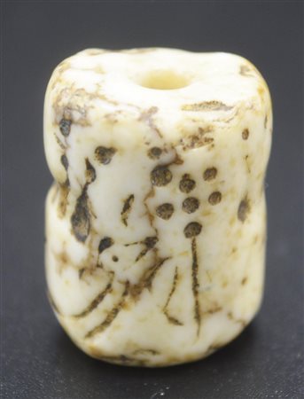 SIGILLO CILINDRICO SUMERO DATAZIONE: IV millennio a. C. MATERIA E TECNICA:...