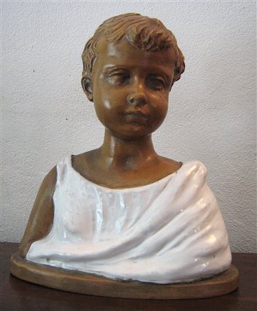Busto di bambino in terracotta dipinta e smaltata cm.24x12x27 - XIX secolo