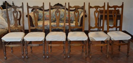 Sei sedie in noce - XIX secolo