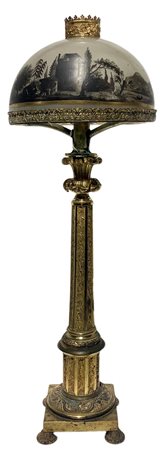 Lume a petrolio con campana in vetro dipinta a mano con paesaggi nei toni del...