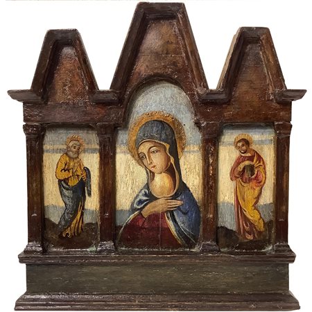 Trittico fondo oro su tavola raffigurante Madonna con a latere i Santi Pietro...